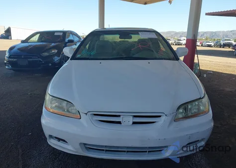 2002 Honda Accord 2.3 Se из США, поврежденный, VIN 1HGCG32122A033418